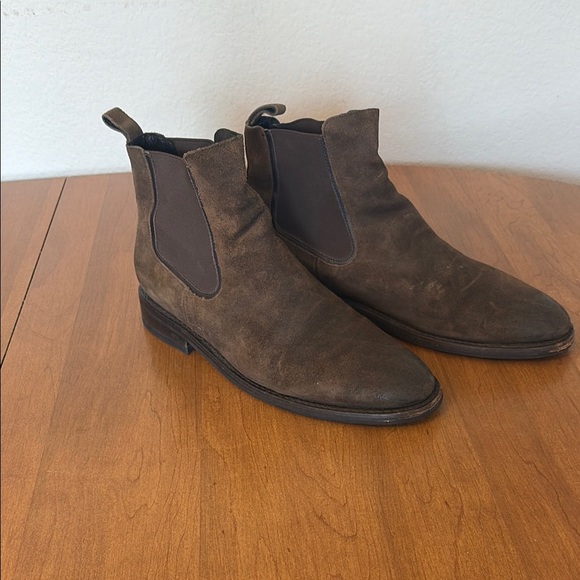Thursday Boot Company Other - Thursday Boot Company Men's Brown Suede Chukka Boots